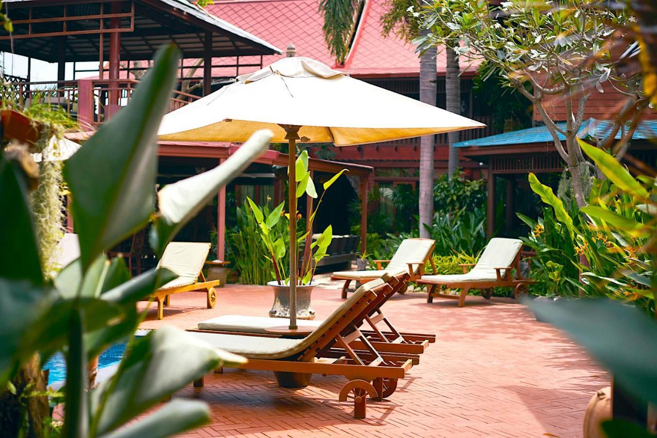 Ruenkanok Thaihouse Resort Hua Hin Exterior photo